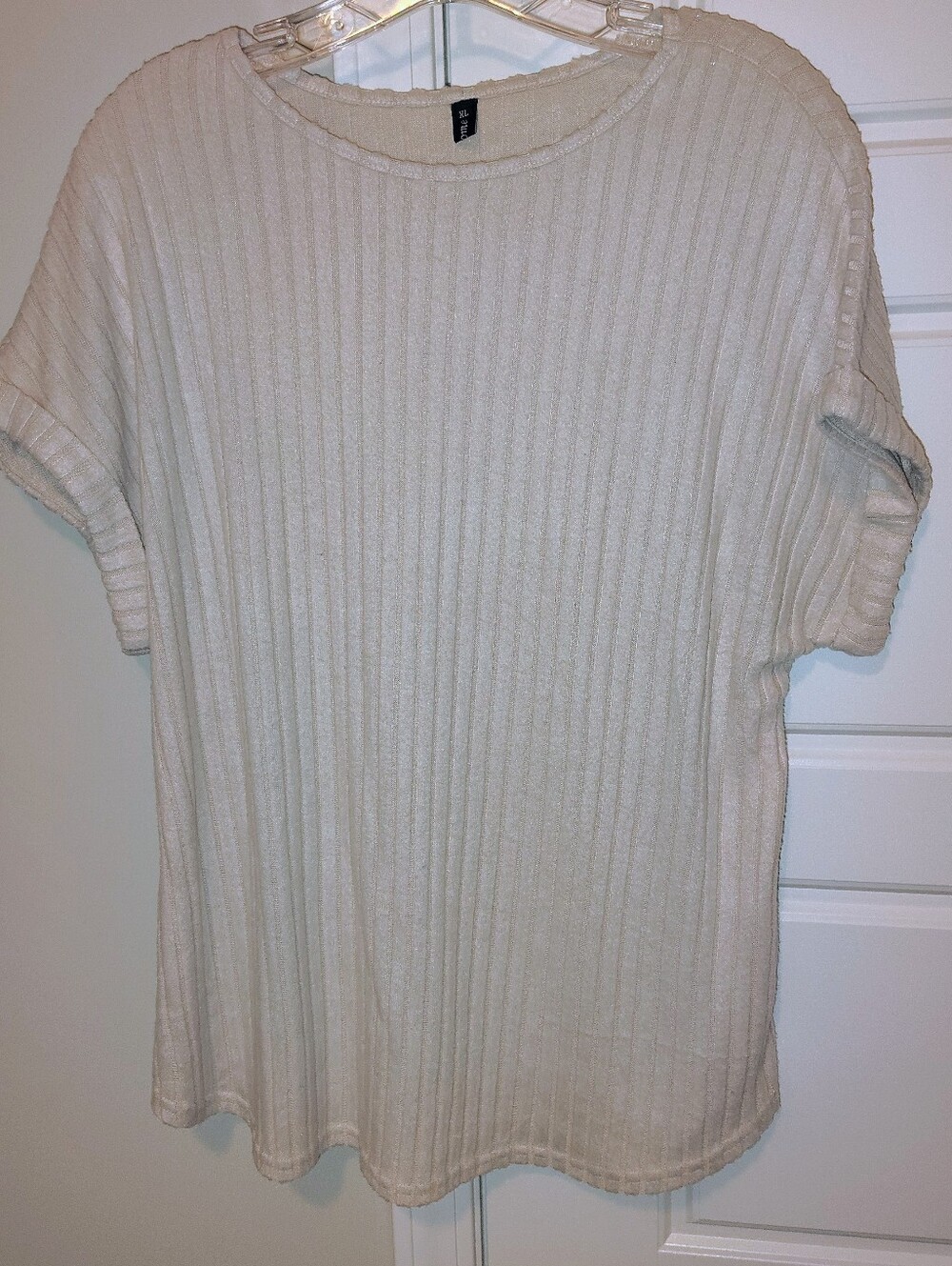 Cream Ribbed Short-Sleeve Knit Top and Black Button Henley Tee - Picture 2 of 8